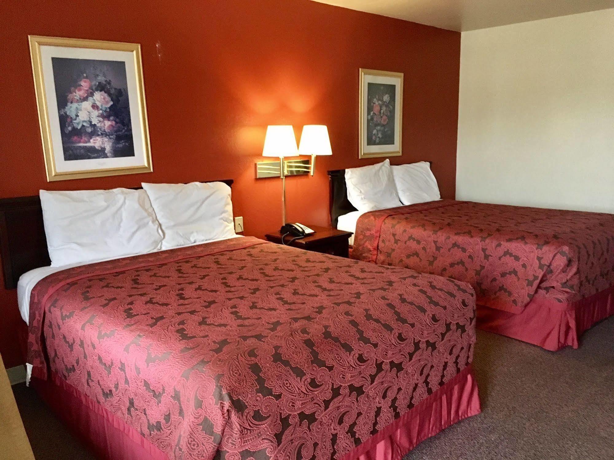 De Queen Western Plaza Inn מראה חיצוני תמונה